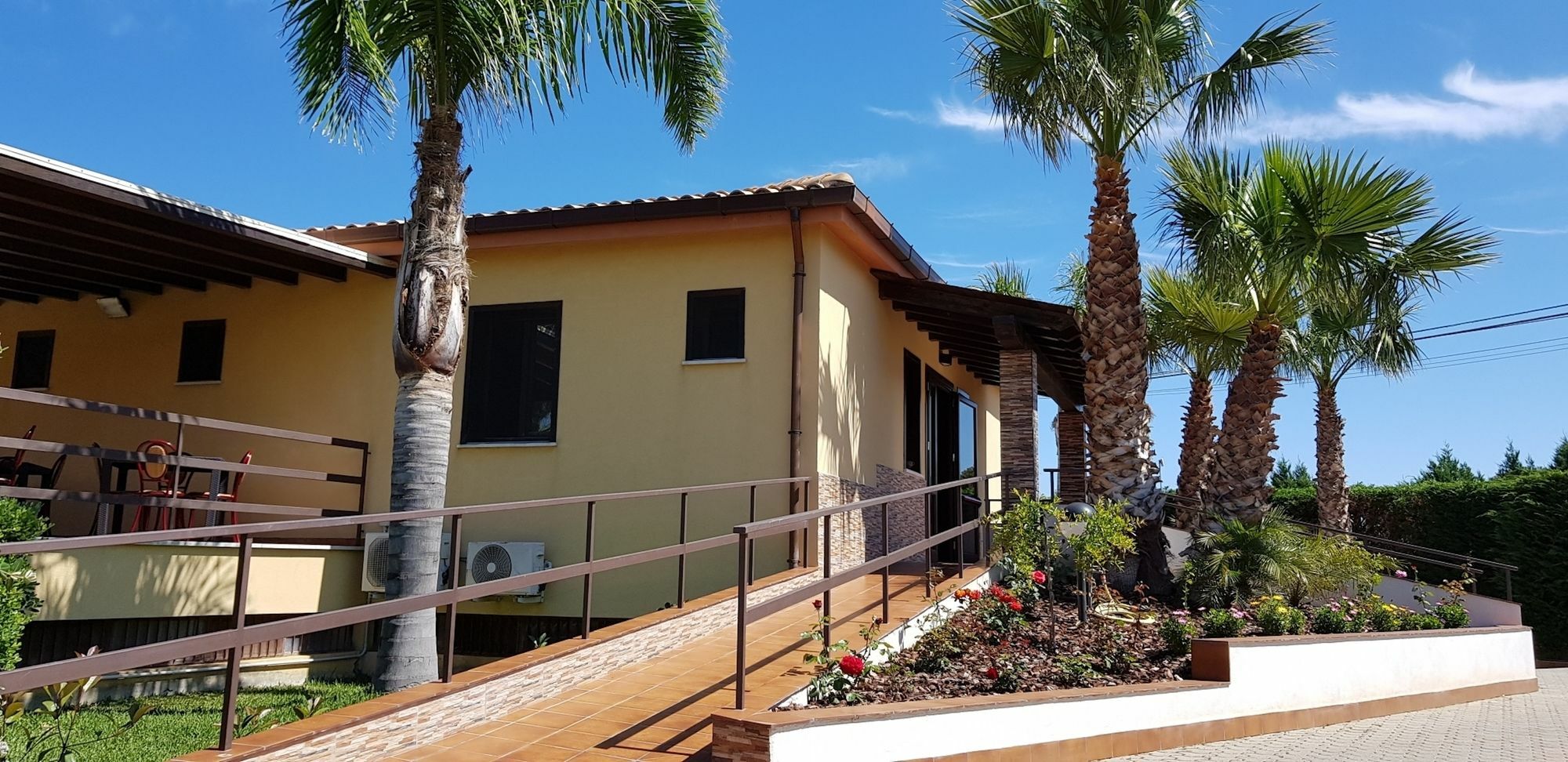 Residence Hydria Campofelice Di Roccella Ngoại thất bức ảnh