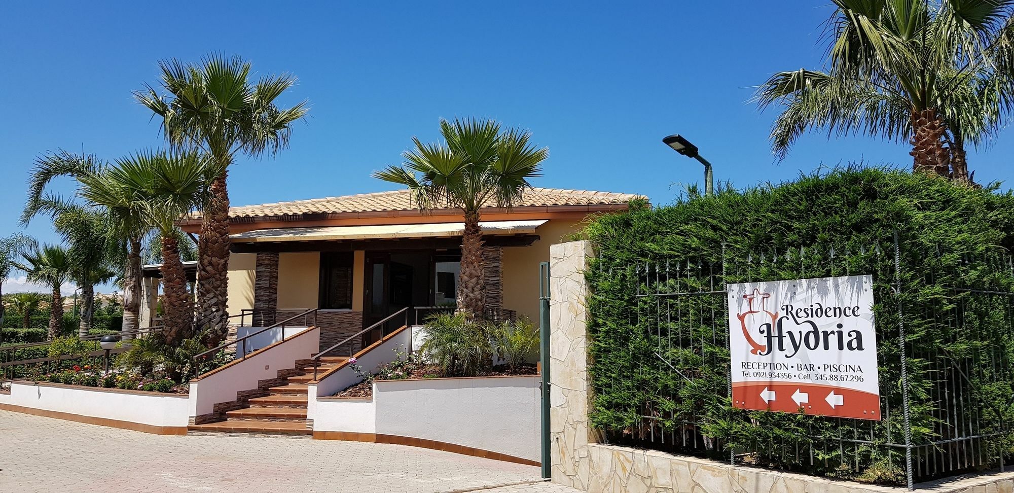 Residence Hydria Campofelice Di Roccella Ngoại thất bức ảnh