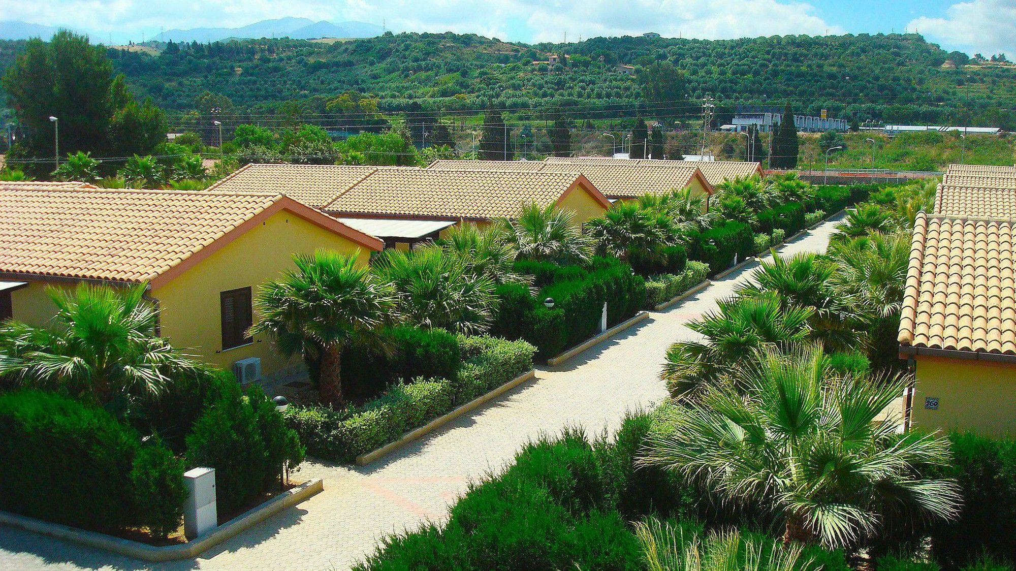 Residence Hydria Campofelice Di Roccella Ngoại thất bức ảnh